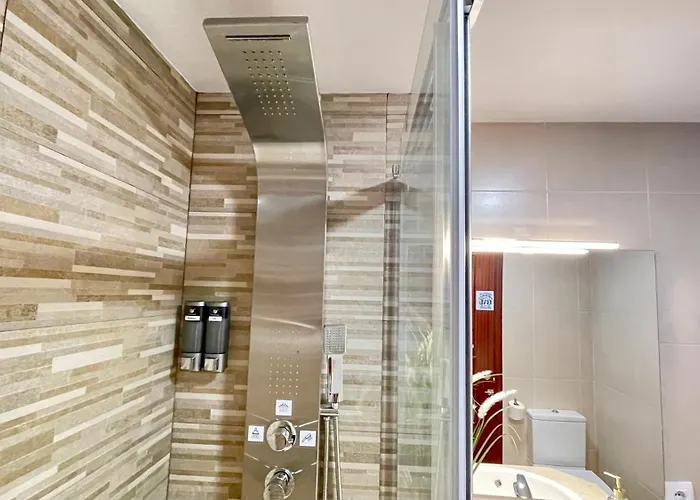 Confort A Un Paso Del Casco Historico, Parking Gratis En El Mismo Edificio * קורדובה