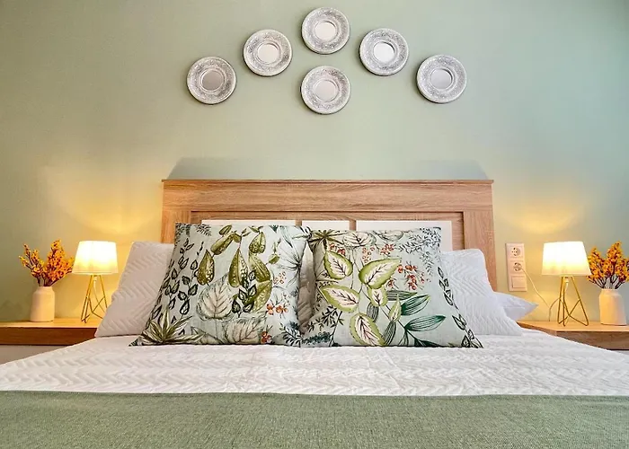 Confort A Un Paso Del Casco Historico, Parking Gratis En El Mismo Edificio *