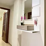 Appartement Confort A Un Paso Del Casco Historico, Parking Gratis En El Mismo Edificio Córdoba