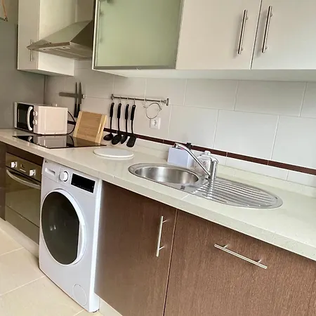 Apartamento Nuevo, Con Parking Gratuito Y A Un Paso Del Casco Historico *
